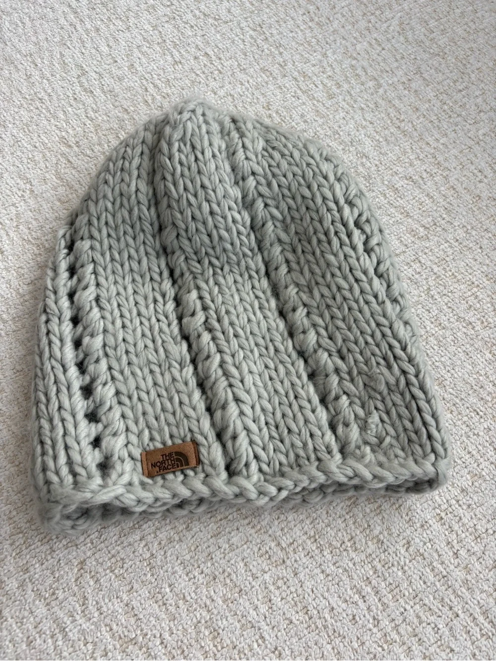 The North Face Women’s Chunky Knit Beanie - Light Gray New